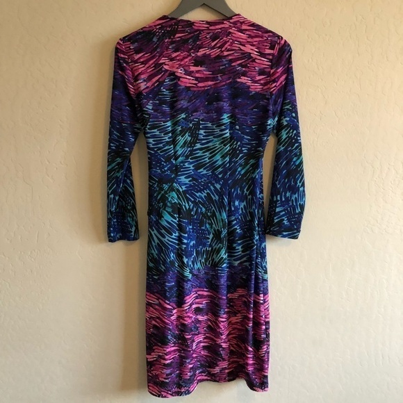 bcbgmaxazria Adele' Print Jersey Wrap Dress - Picture 7 of 9